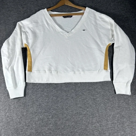 Abercrombie & Fitch Sweatshirt Womens Cropped Boxy Fit Size M V-Neck Preppy Y2K - Picture 1 of 6